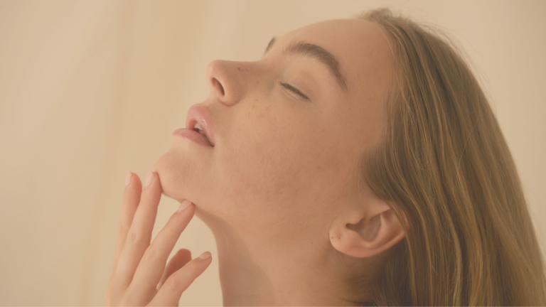 Mini Lifting Facial: A Solução Cirúrgica para Flacidez e Papada sem Perder a Naturalidade